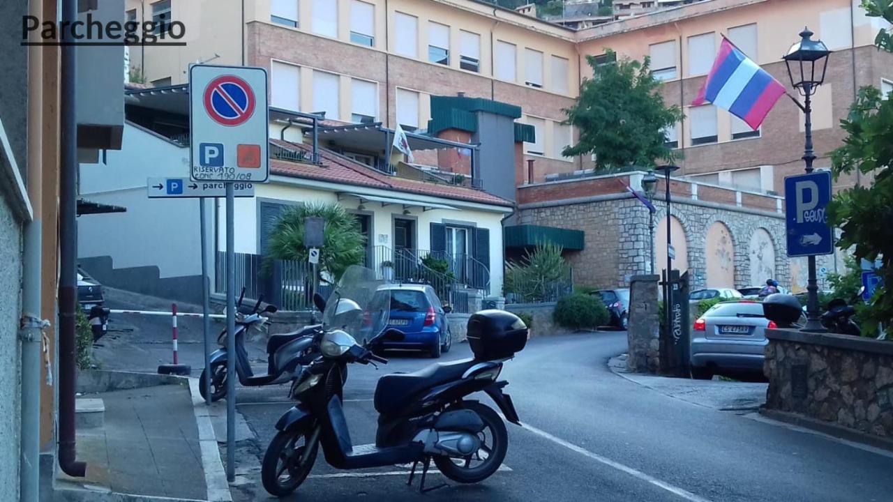 Ampio Monolocale Con Balcone Fronte Mare Villa Porto Santo Stefano  Bagian luar foto
