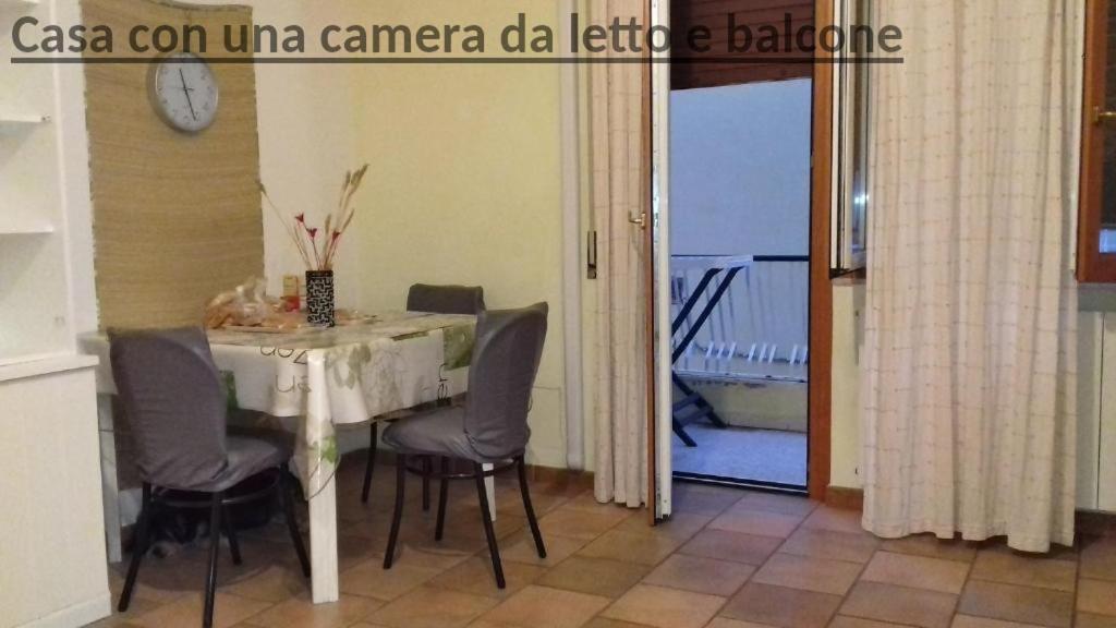 Ampio Monolocale Con Balcone Fronte Mare Villa Porto Santo Stefano  Bagian luar foto