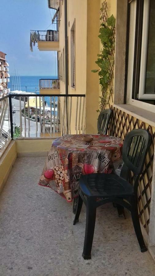 Ampio Monolocale Con Balcone Fronte Mare Villa Porto Santo Stefano  Bagian luar foto